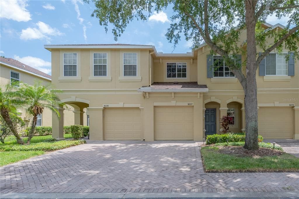 9227 RIVER ROCK LANE RIVERVIEW, FL 33578