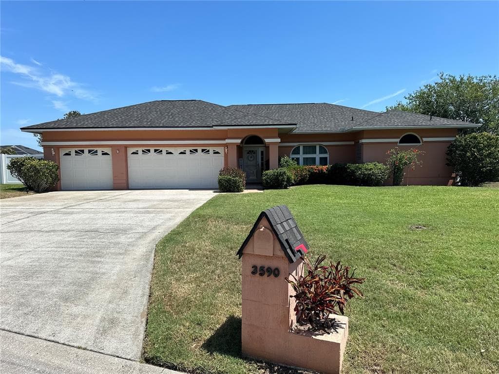 3590 JIM KASEY LANE N LAKELAND, FL 33812