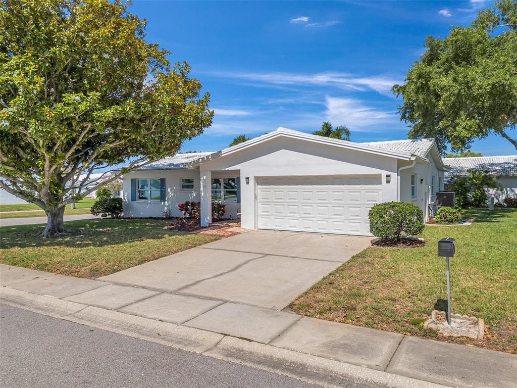 9202 41ST STREET N PINELLAS PARK, FL 33782