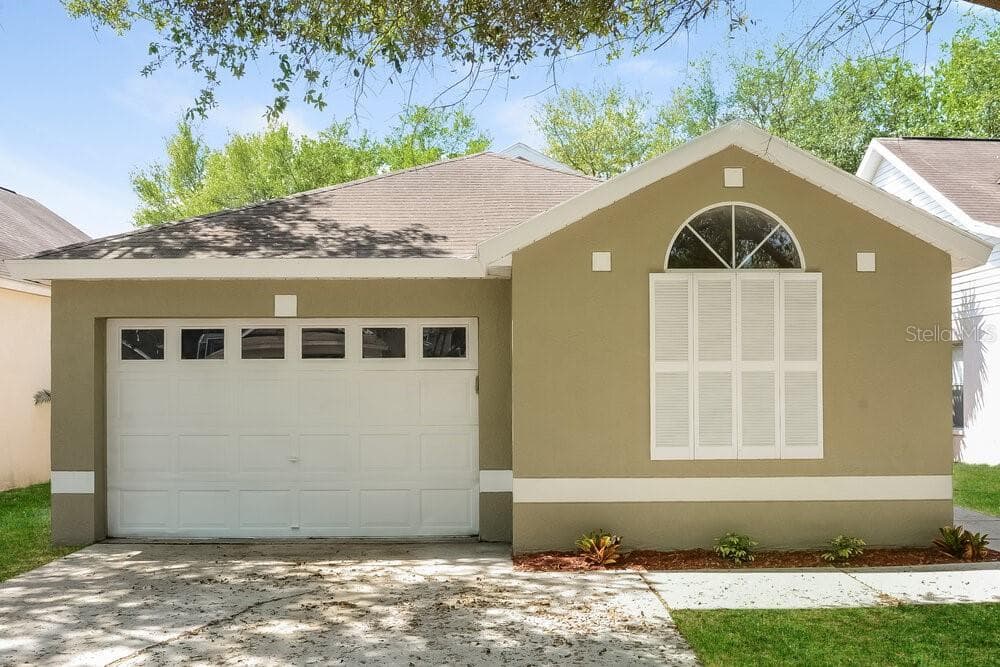 624 CAPE COD CIRCLE VALRICO, FL 33594