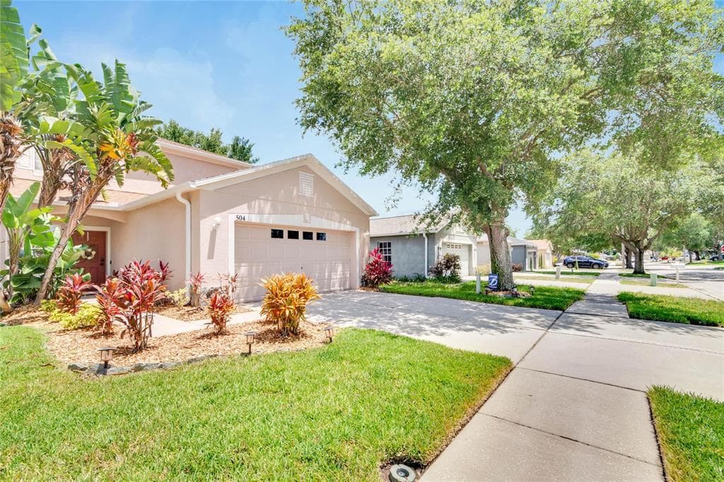 504 MAPLE POINTE DRIVE SEFFNER, FL 33584