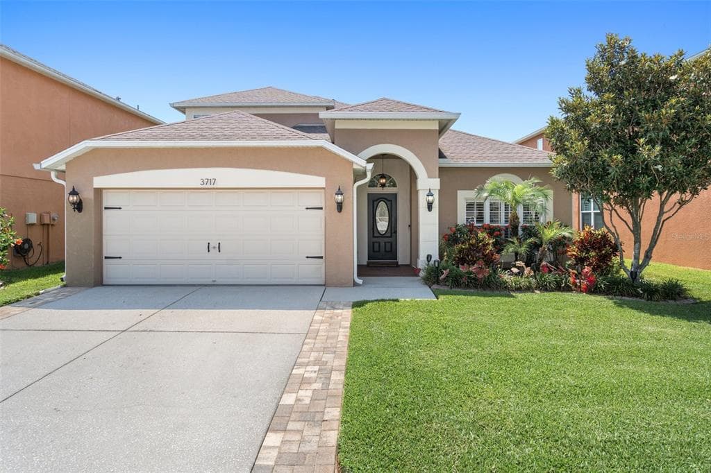 3717 BENERAID STREET LAND O LAKES, FL 34638
