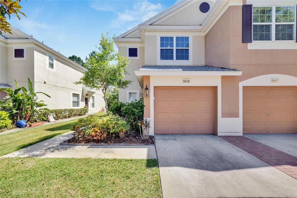 26538 CHIMNEY SPIRE LANE WESLEY CHAPEL, FL 33544