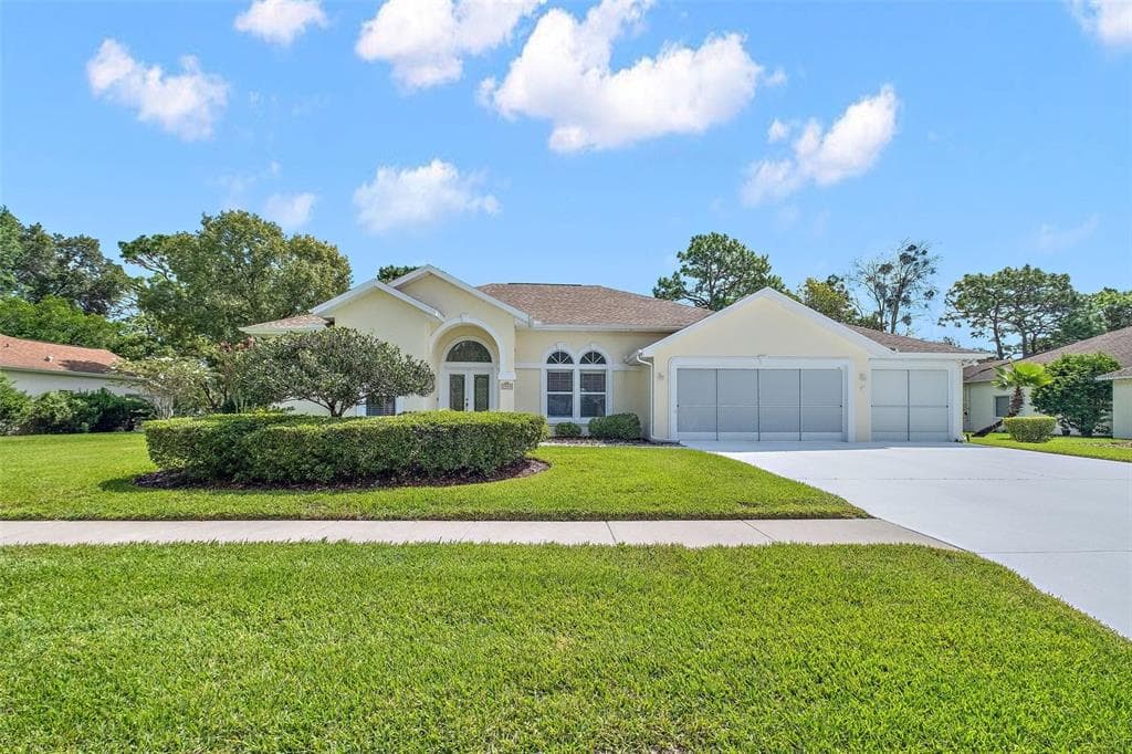 4590 SECRETARIAT RUN BROOKSVILLE, FL 34609