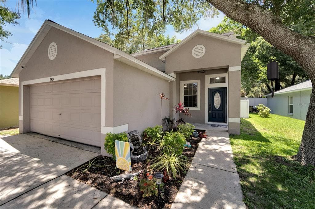 9879 MORRIS GLEN WAY TEMPLE TERRACE, FL 33637