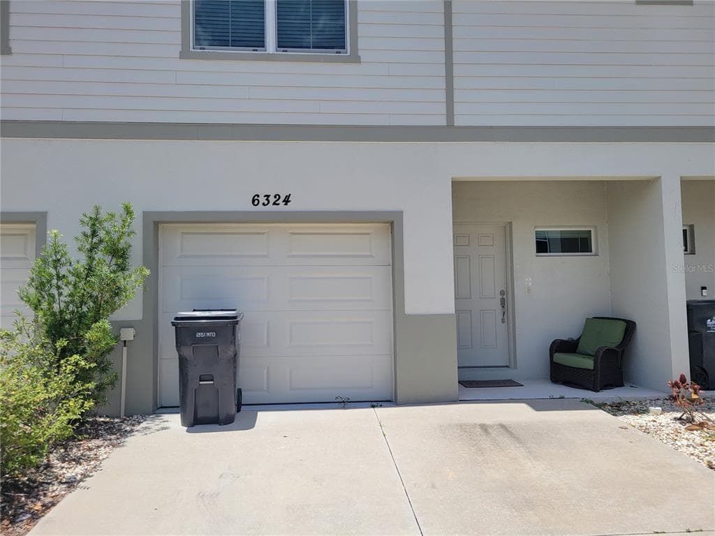 6324 TILLANDSIA PLACE TAMPA, FL 33610