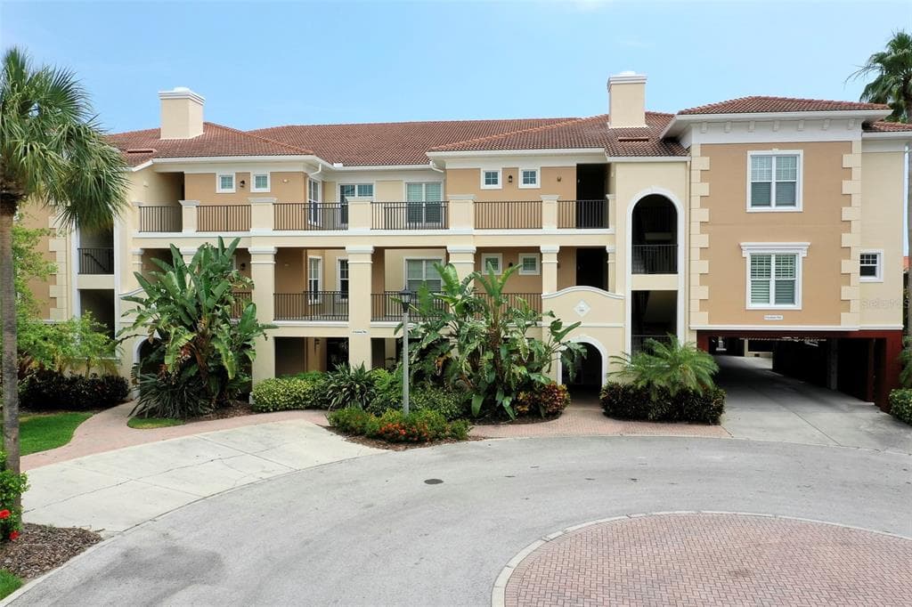 4 ACADEMY WAY S UNIT 32A