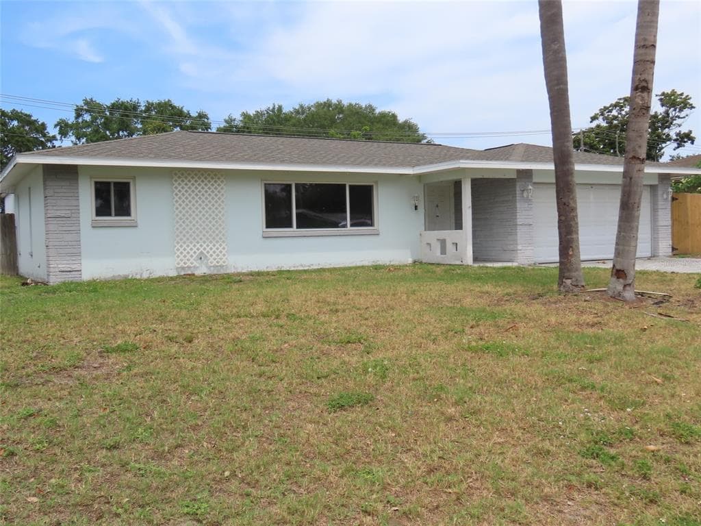 1510 LAKESIDE DRIVE DUNEDIN, FL 34698