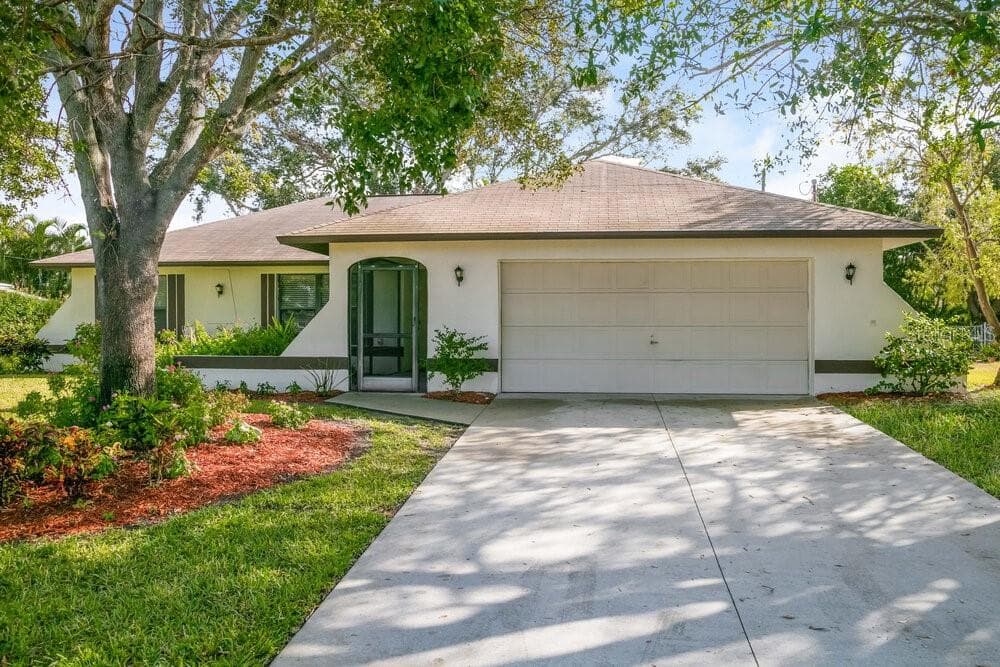 3607 SE 8TH AVENUE CAPE CORAL, FL 33904