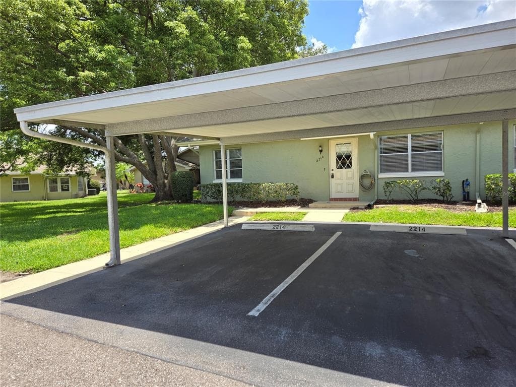 2214 GRENADIER DRIVE UNIT 0 SUN CITY CENTER, FL 33573