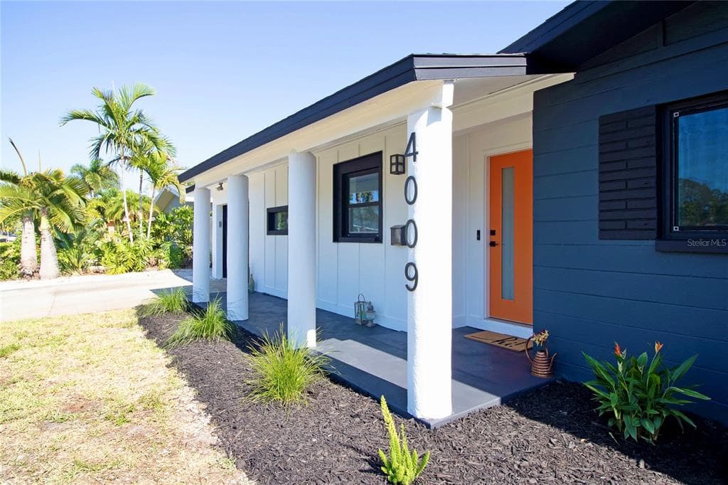 4009 BLUEFISH DRIVE SE ST PETERSBURG, FL 33705