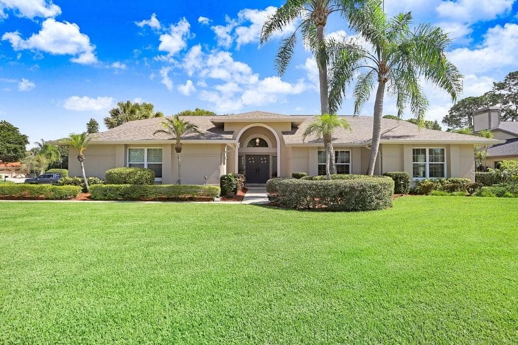 6211 IROQUOIS COURT ODESSA, FL 33556