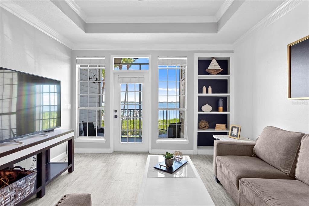 2302 BAY CLUB CIRCLE UNIT 2302 TAMPA, FL 33607