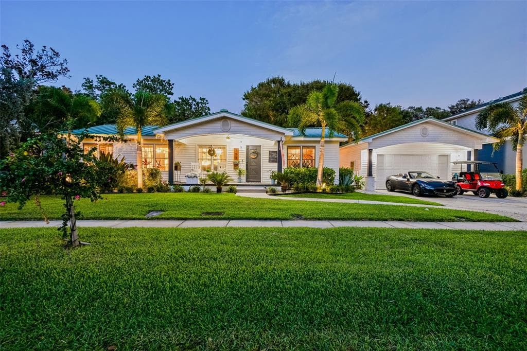 759 LANTANA AVENUE CLEARWATER BEACH, FL 33767