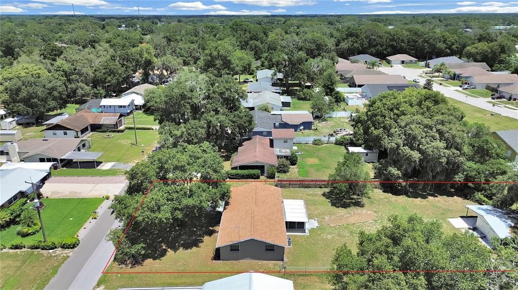 304 EUNICE DR PLANT CITY, FL 33563