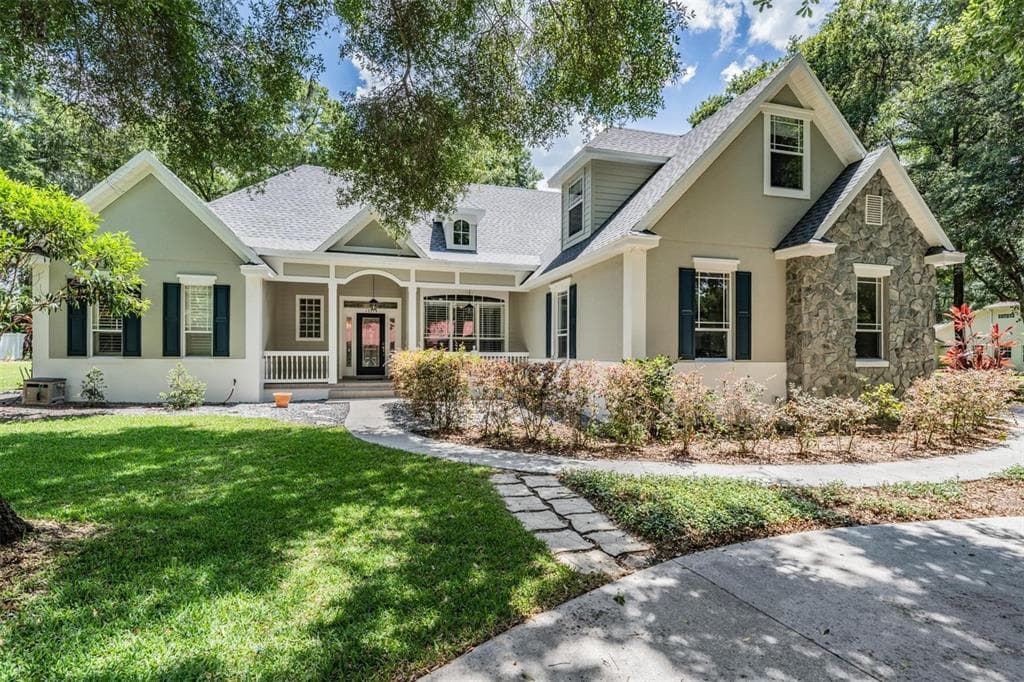 13313 SULLIVAN MANOR COURT DOVER, FL 33527