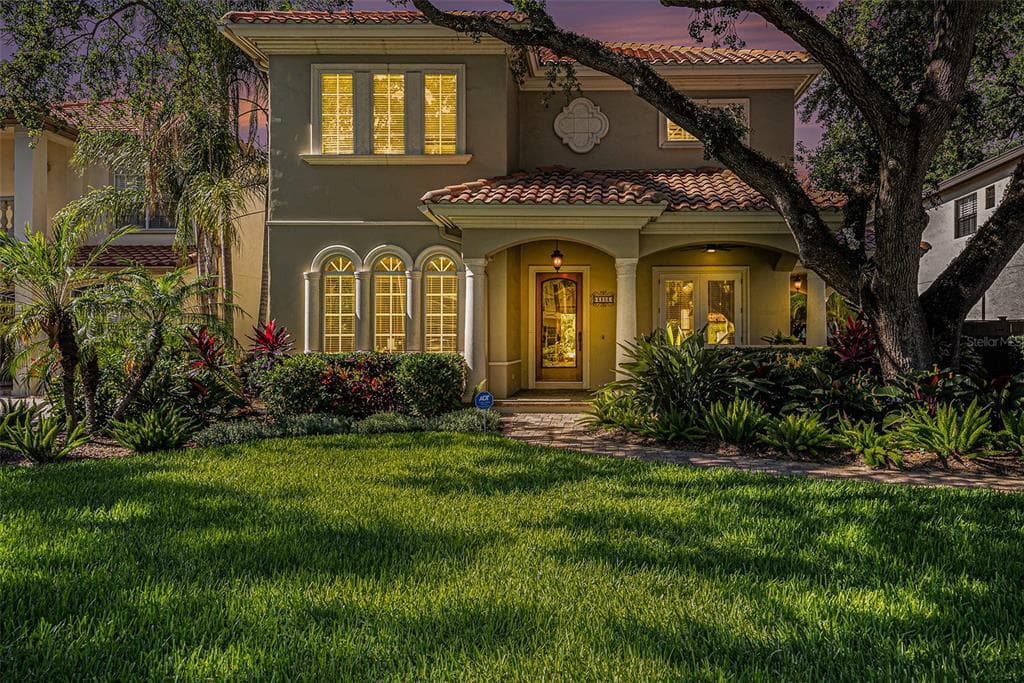 3203 W BAY VISTA AVENUE TAMPA, FL 33611