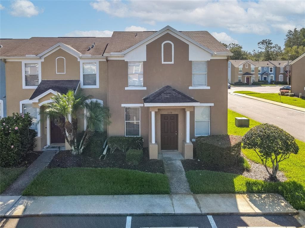 1238 BECKENHAM WAY WESLEY CHAPEL, FL 33543