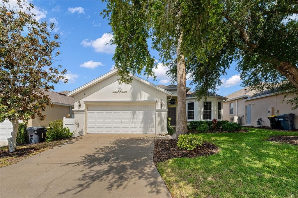 426 CALABAY PARC BOULEVARD DAVENPORT, FL 33897
