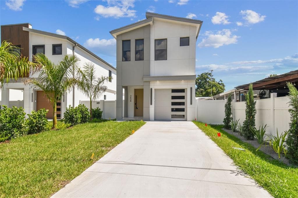 3638 W PALMETTO DRIVE TAMPA, FL 33607