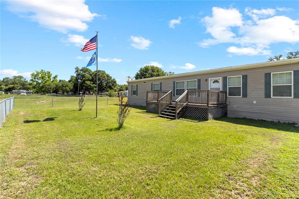 5711 DOODLEBUG DRIVE