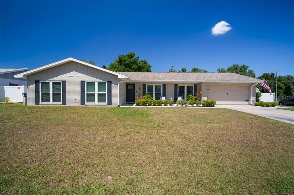 1802 MEDFORD LANE BRANDON, FL 33511