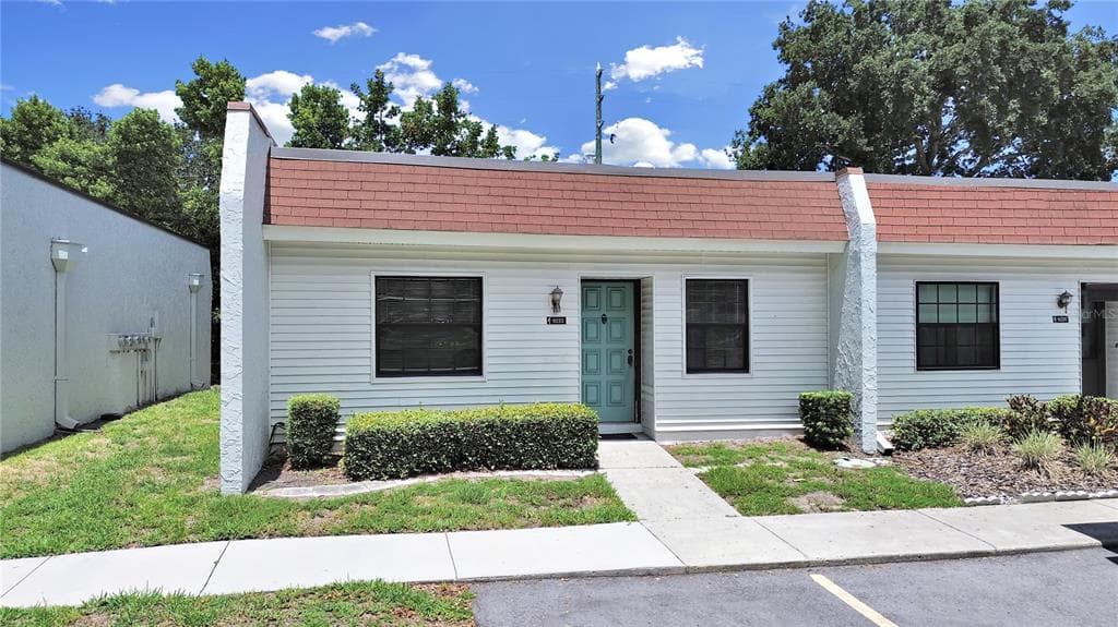9222 MISSION OAKS BOULEVARD UNIT A SEMINOLE, FL 33776