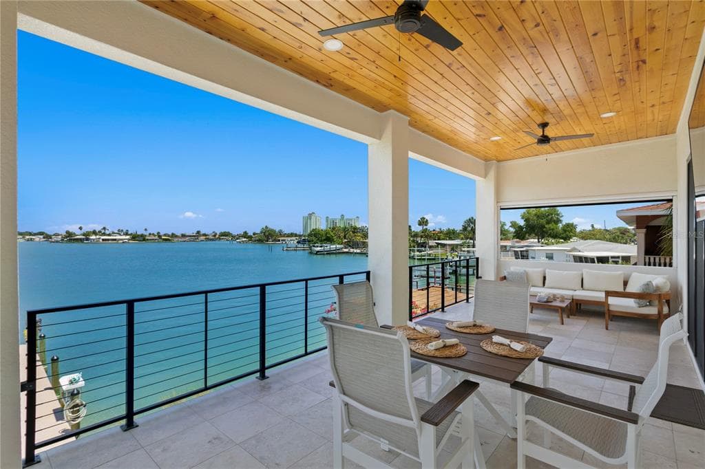 7017 BOCA CIEGA DRIVE ST PETE BEACH, FL 33706