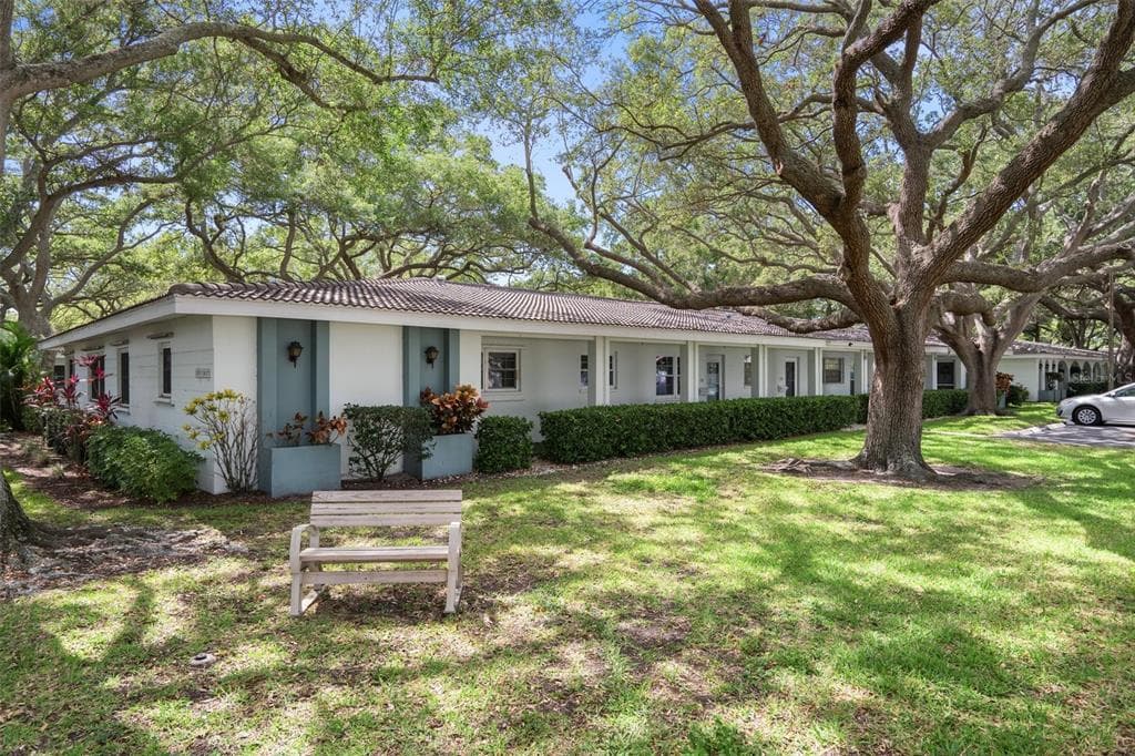 11200 102ND AVENUE UNIT 119 SEMINOLE, FL 33778
