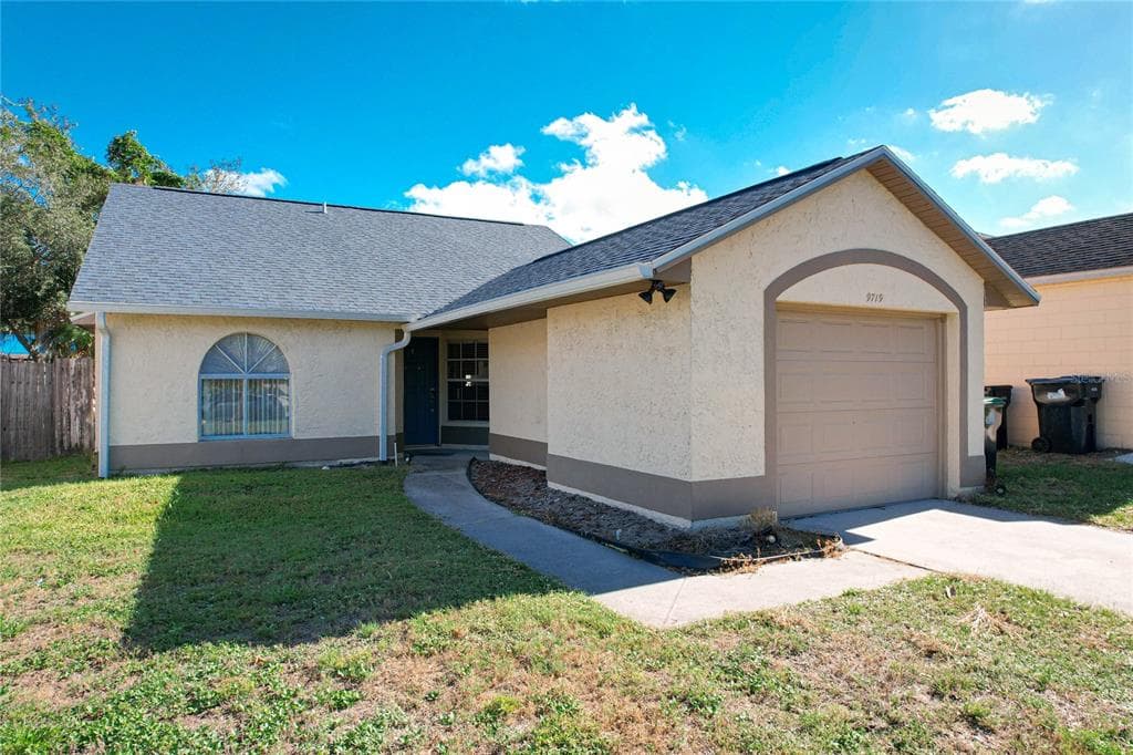 9719 DEAN ACRE COURT ORLANDO, FL 32825