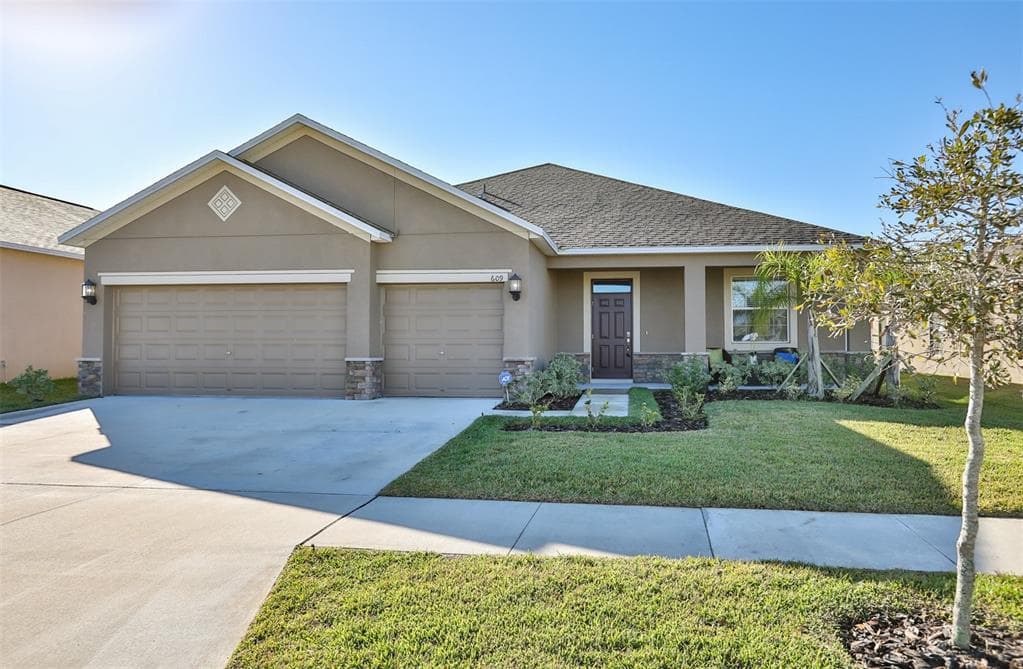 609 WABASH BREEZE CIRCLE RUSKIN, FL 33570