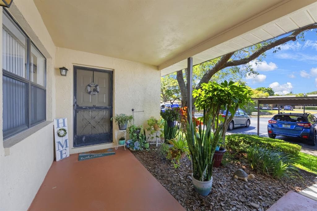 1210 10TH CIRCLE SE UNIT 183 LARGO, FL 33771