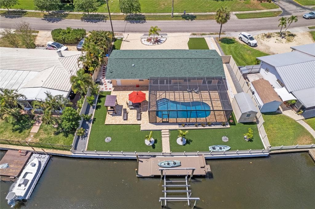 245 78TH AVENUE N ST PETERSBURG, FL 33702