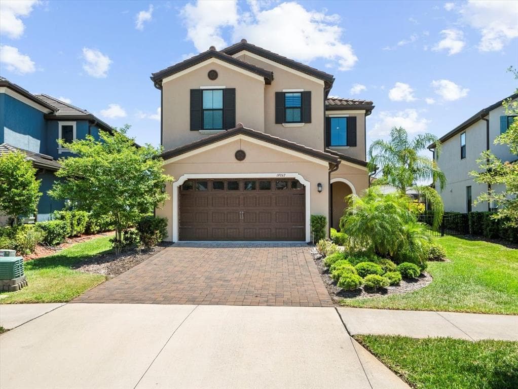19767 ROSEATE DRIVE LUTZ, FL 33558