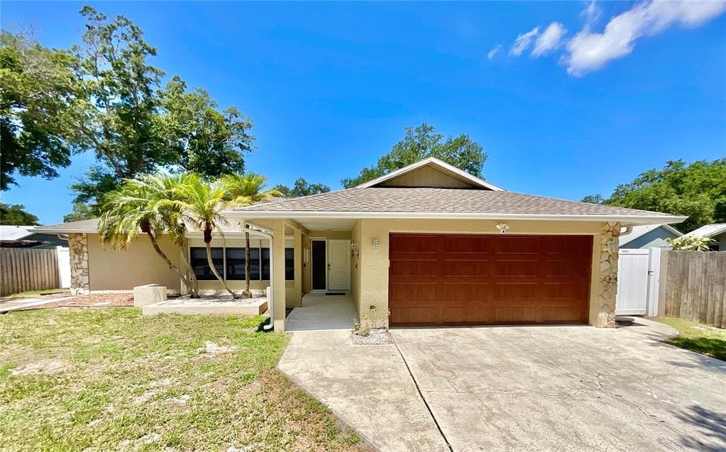 2172 DIANE COURT CLEARWATER, FL 33763