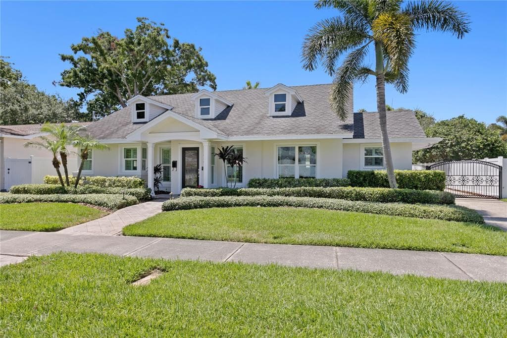 111 ESTADO WAY NE ST PETERSBURG, FL 33704