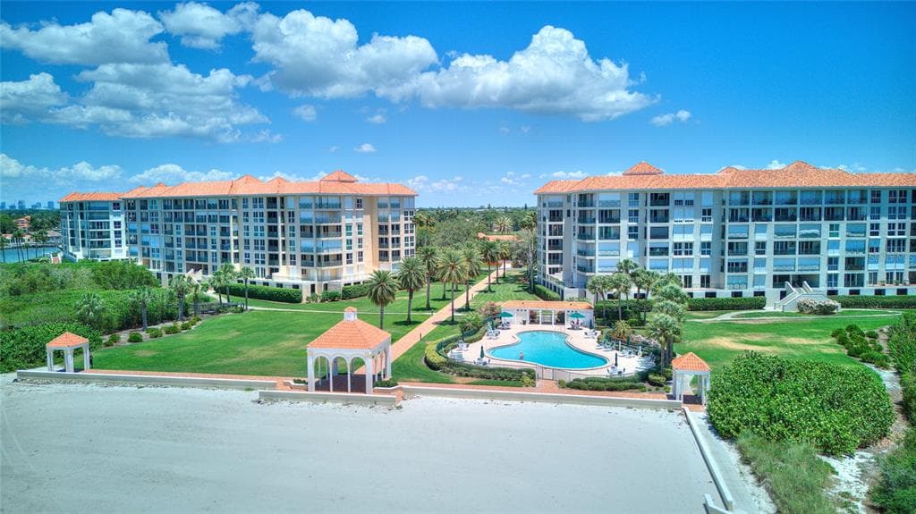 4737 DOLPHIN CAY LANE S UNIT 403 ST PETERSBURG, FL 33711