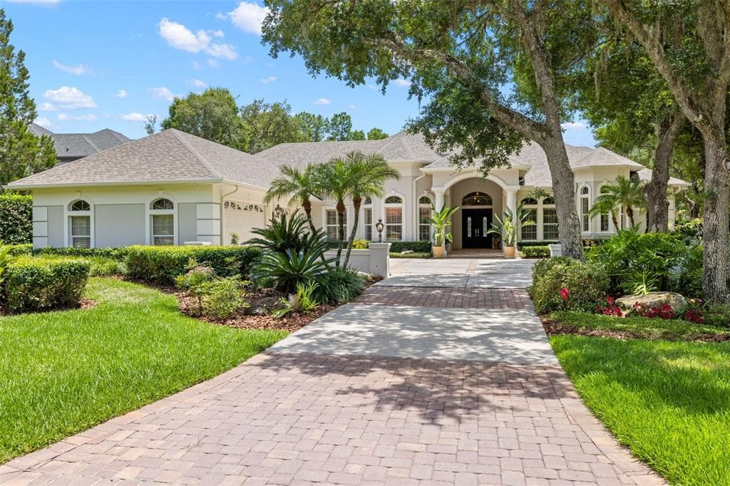 6409 E MACLAURIN DRIVE TAMPA, FL 33647