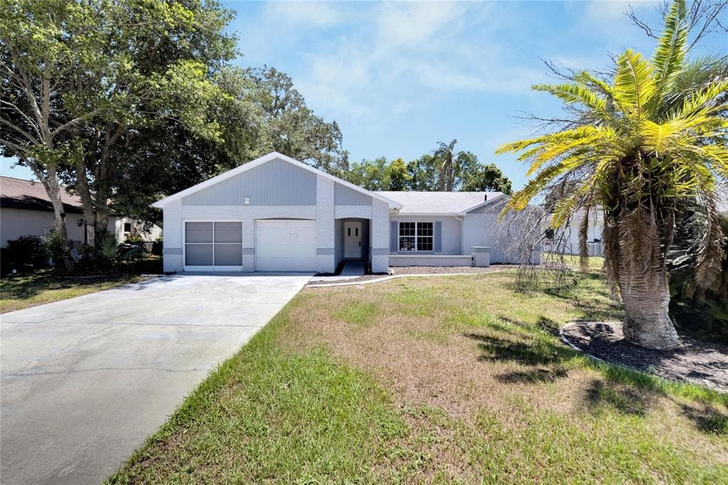 8396 CAMPHOR DRIVE SPRING HILL, FL 34606