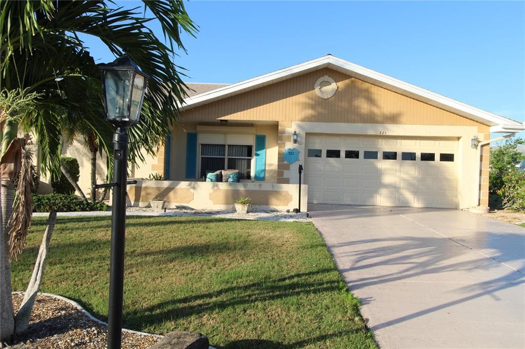 321 CLUB MANOR DRIVE SUN CITY CENTER, FL 33573