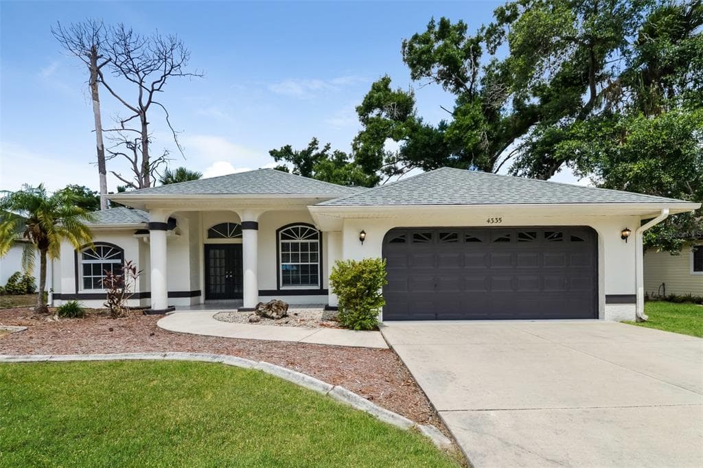 4335 HAMWOOD STREET NORTH PORT, FL 34287