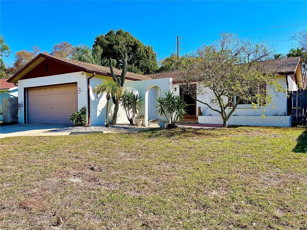 1025 CHABLIS COURT DUNEDIN, FL 34698