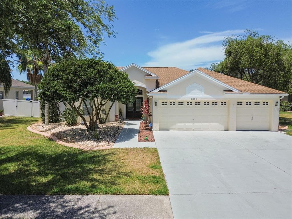 3509 PENDLETON WAY