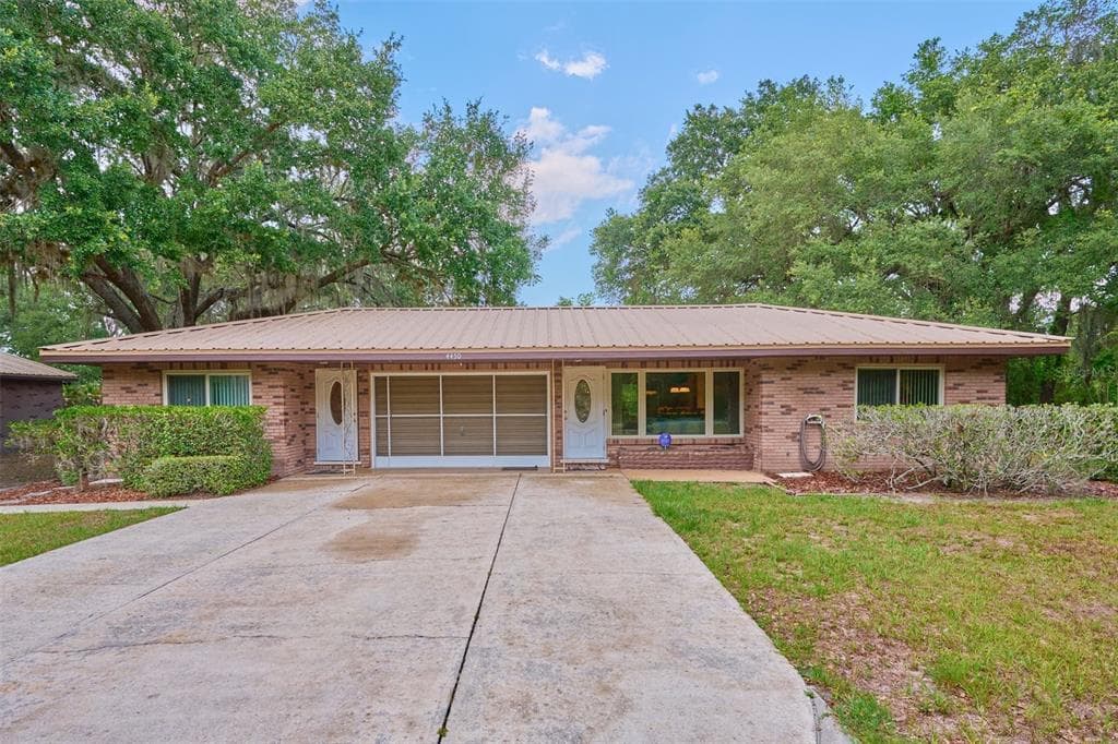 4450 VALENCIA DRIVE INDIAN LAKE ESTATES, FL 33855