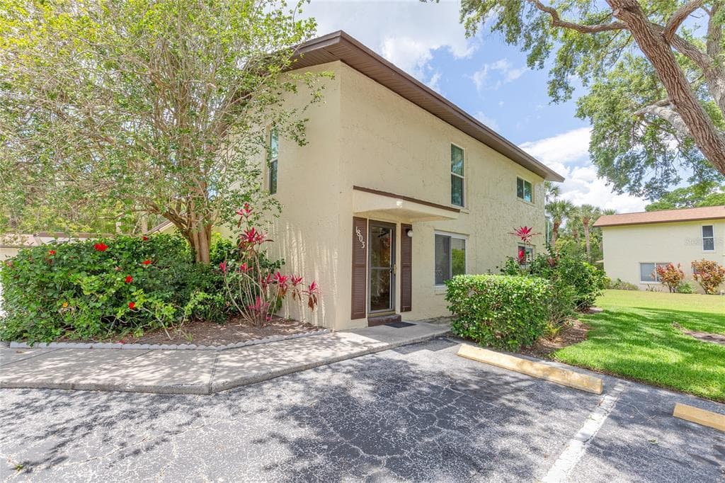 501 E BAY DRIVE UNIT 1803 LARGO, FL 33770