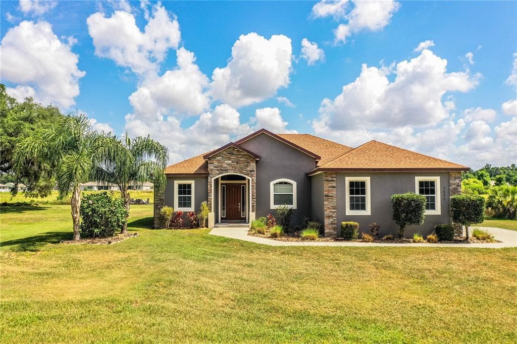 2820 W BELLA VISTA STREET LAKELAND, FL 33810