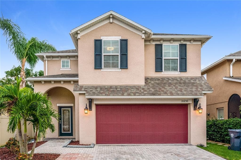 10250 NEWMINSTER LOOP RUSKIN, FL 33573