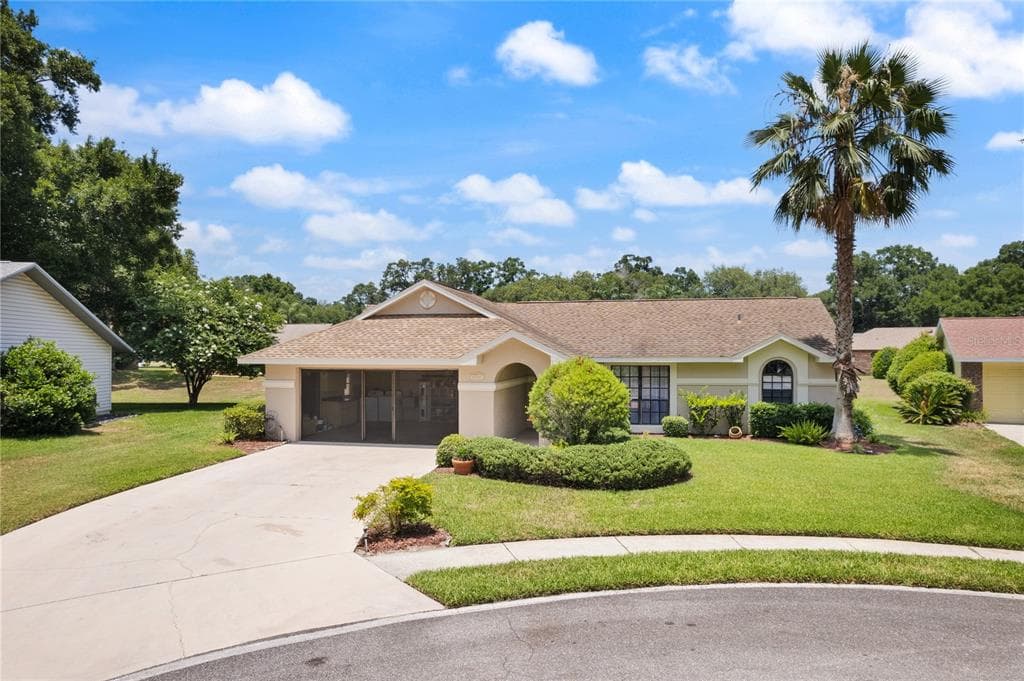 37147 FOXRUN PLACE ZEPHYRHILLS, FL 33542