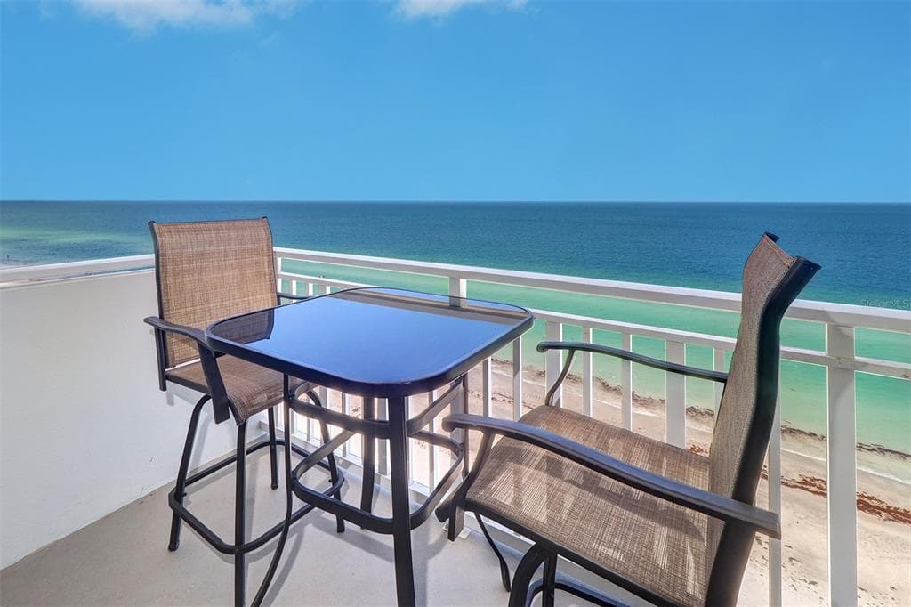 17408 GULF BOULEVARD UNIT 1204 REDINGTON SHORES, FL 33708