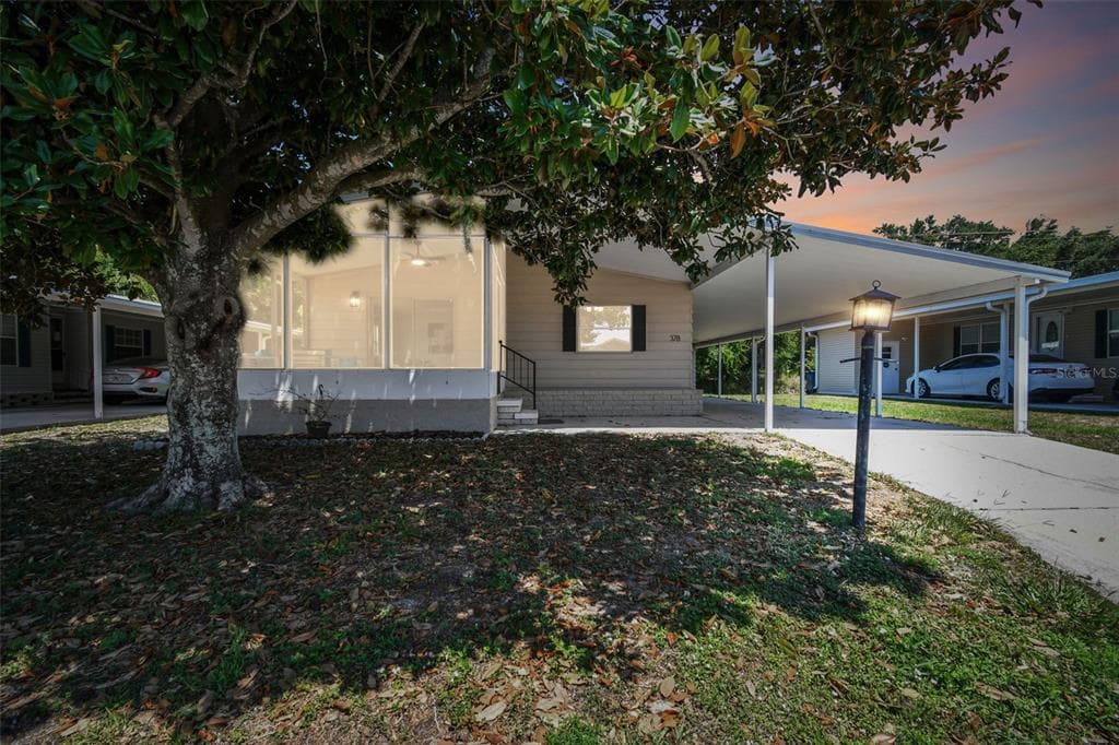 6710 36TH AVENUE E UNIT 378 PALMETTO, FL 34221